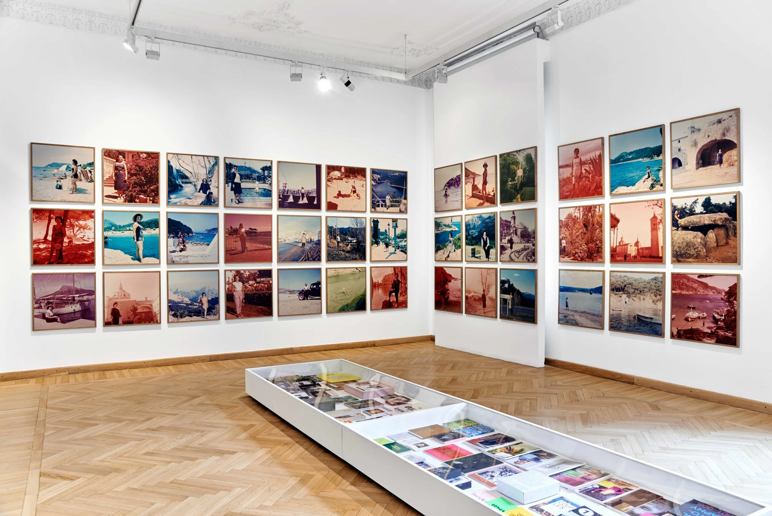 Exhibitions & Installations — ERIK KESSELS